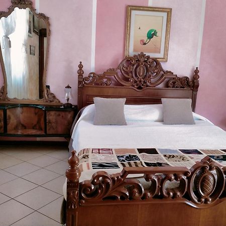 B&B Gardasee Castelnuovo del Garda Buitenkant foto